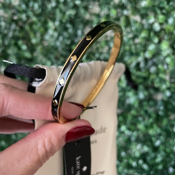 Kate Spade ♠️ Black Bangle Bracelet NWT - Picture 1 of 3